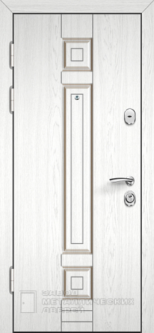 Фото «Серая дверь №32» в Волоколамску